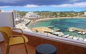 Apartamentos Playa Sol